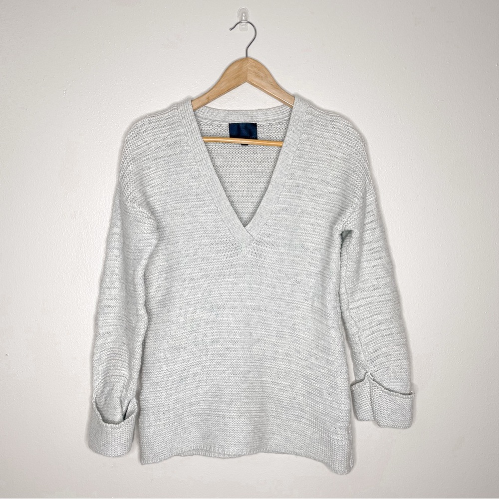 Intermix | Wool & Cashmere Chunky Knit V Neck Sweater-small